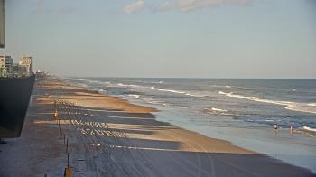 Weather camera view of Cardinal Ormond Lifeguard Station 2.
