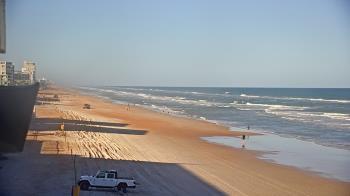 Weather camera view of Cardinal Ormond Lifeguard Station 2.