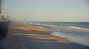 Weather camera view of Cardinal Ormond Lifeguard Station 2.