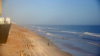 Weather camera view of Cardinal Ormond Lifeguard Station 2.