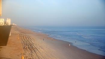 Weather camera view of Cardinal Ormond Lifeguard Station 2.