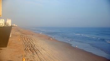 Weather camera view of Cardinal Ormond Lifeguard Station 2.
