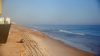 Weather camera view of Cardinal Ormond Lifeguard Station 2.