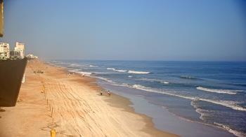 Weather camera view of Cardinal Ormond Lifeguard Station 2.