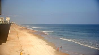Weather camera view of Cardinal Ormond Lifeguard Station 2.