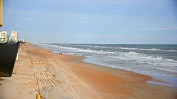 Weather camera view of Cardinal Ormond Lifeguard Station 2.