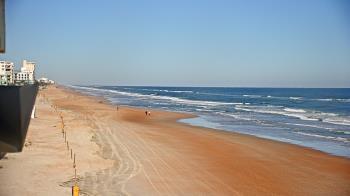 Weather camera view of Cardinal Ormond Lifeguard Station 2.