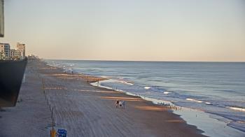 Weather camera view of Cardinal Ormond Lifeguard Station 2.
