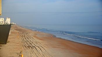 Weather camera view of Cardinal Ormond Lifeguard Station 2.