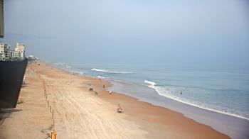 Weather camera view of Cardinal Ormond Lifeguard Station 2.