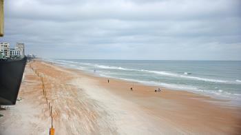 Weather camera view of Cardinal Ormond Lifeguard Station 2.