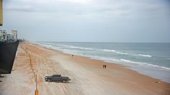 Weather camera view of Cardinal Ormond Lifeguard Station 2.