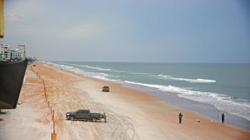 Weather camera view of Cardinal Ormond Lifeguard Station 2.