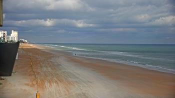 Weather camera view of Cardinal Ormond Lifeguard Station 2.