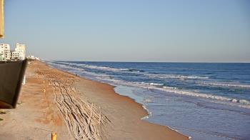 Weather camera view of Cardinal Ormond Lifeguard Station 2.