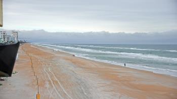 Weather camera view of Cardinal Ormond Lifeguard Station 2.