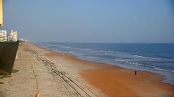Weather camera view of Cardinal Ormond Lifeguard Station 2.