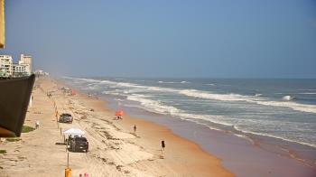 Weather camera view of Cardinal Ormond Lifeguard Station 2.