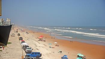 Weather camera view of Cardinal Ormond Lifeguard Station 2.