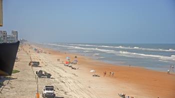 Weather camera view of Cardinal Ormond Lifeguard Station 2.