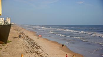 Weather camera view of Cardinal Ormond Lifeguard Station 2.