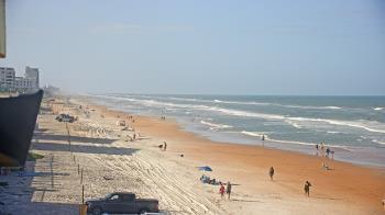 Weather camera view of Cardinal Ormond Lifeguard Station 2.