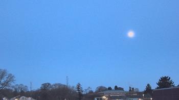 Weather camera view of Old Saybrook MS.