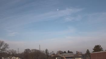 Weather camera view of Old Saybrook MS.