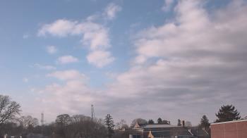 Weather camera view of Old Saybrook MS.