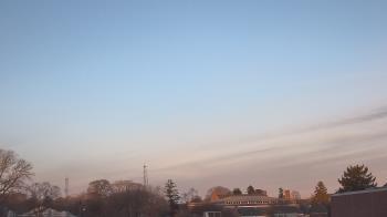 Weather camera view of Old Saybrook MS.