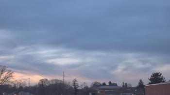 Weather camera view of Old Saybrook MS.