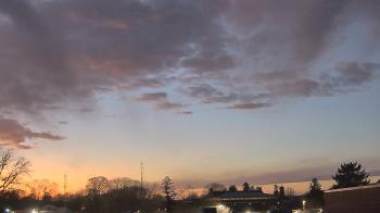 Weather camera view of Old Saybrook MS.