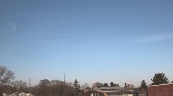 Weather camera view of Old Saybrook MS.