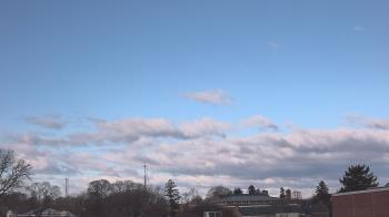 Weather camera view of Old Saybrook MS.