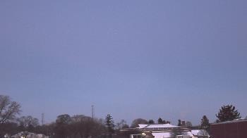 Weather camera view of Old Saybrook MS.