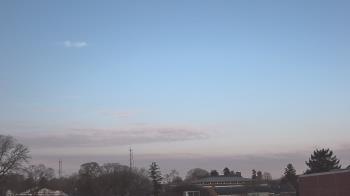 Weather camera view of Old Saybrook MS.