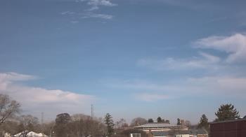 Weather camera view of Old Saybrook MS.