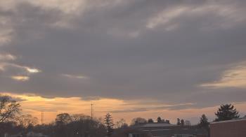 Weather camera view of Old Saybrook MS.