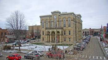 Weather camera view of City of Ottawa.