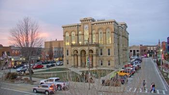 Weather camera view of City of Ottawa.