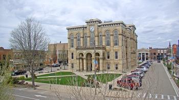 Weather camera view of City of Ottawa.