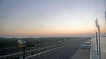 Weather camera view of CITY Furniture.