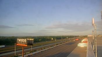 Weather camera view of CITY Furniture.