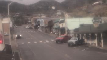 Weather camera view of Overland Hotel.