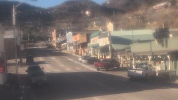 Weather camera view of Overland Hotel.