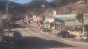 Weather camera view of Overland Hotel.