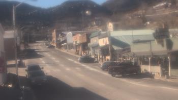 Weather camera view of Overland Hotel.