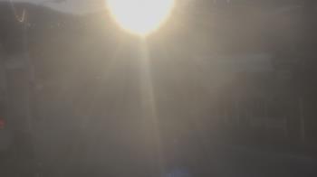 Weather camera view of Overland Hotel.