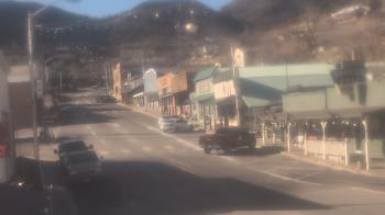 Weather camera view of Overland Hotel.