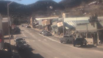 Weather camera view of Overland Hotel.